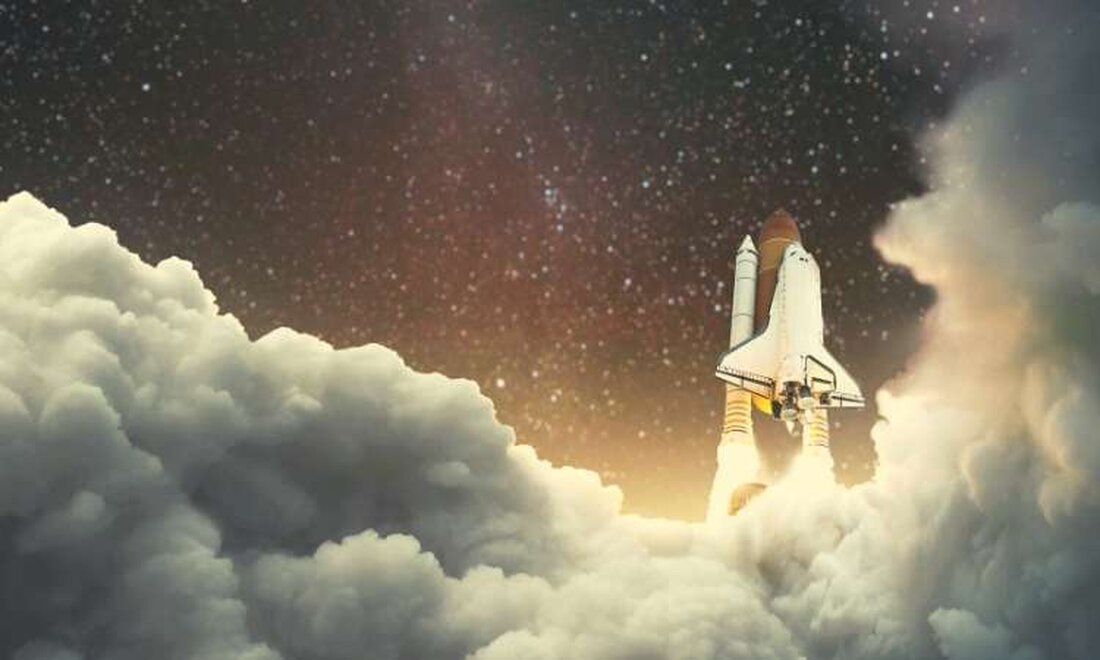 Der native Token des Liquity-Protokolls – LQTY – schoss um 108,36 % in die Höhe, nachdem der Krypto-Gigant Binance eine Notierung angekündigt hatte. Das dezentrale Kreditaufnahmeprotokoll ermöglicht es Benutzern im Wesentlichen, 0% Zinsdarlehen gegen Ether zu ziehen, die als Sicherheit verwendet werden. LUSD, ein an den USD gebundener Stablecoin, wird zur Auszahlung von Krediten verwendet und muss eine Mindestsicherheitenquote von nur 110 % einhalten. Binance kündigte die Notierung von LQTY in der Innovationszone mit zwei Handelspaaren an – LQTY/BTC und LQTY/USDT. Der Handel beginnt am 28. Februar. Abhebungen hingegen werden am 1. März eröffnet. Darüber hinaus wird LQTY auch als …