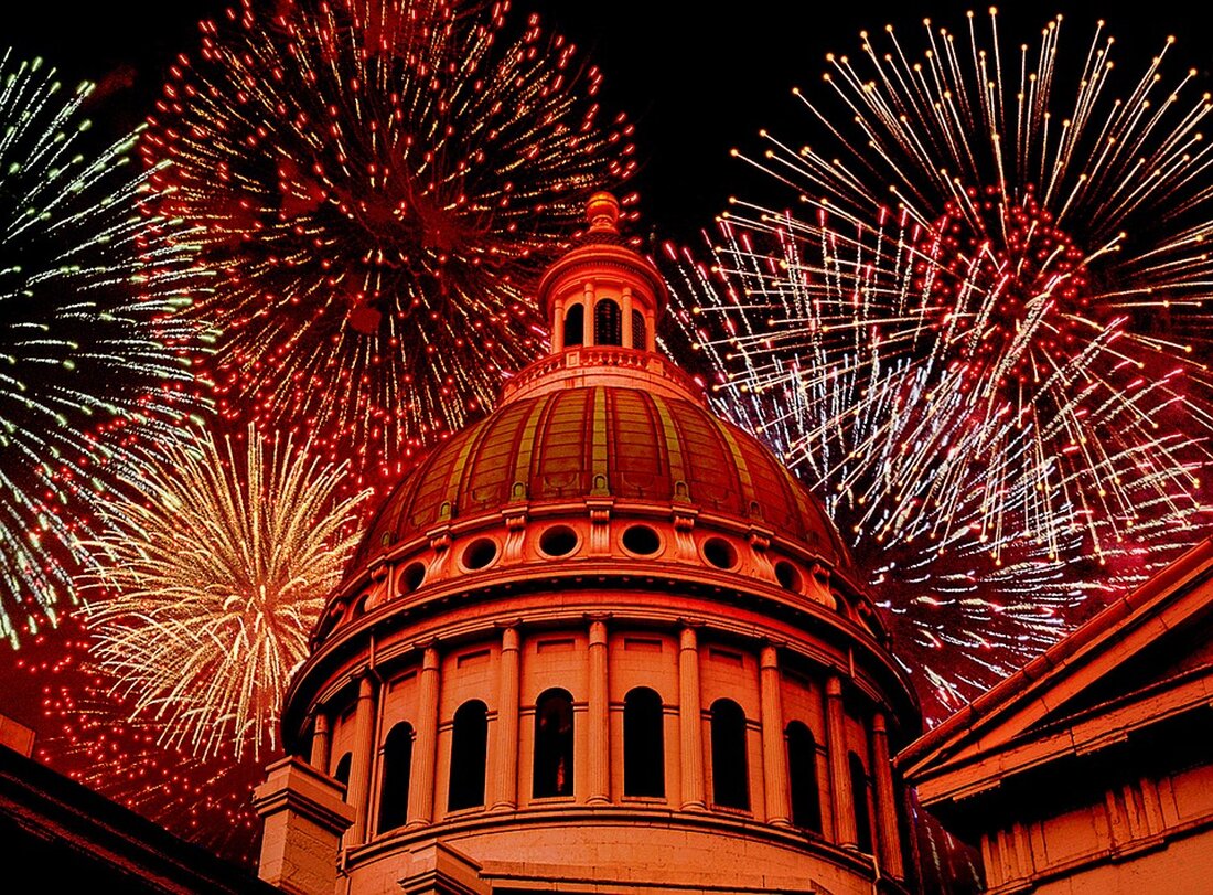 Titel: XRP erlebt nach bahnbrechendem Urteil einen Aufschwung, während Kritik an der Unterscheidung zwischen institutionellen Anlegern und der breiten Öffentlichkeit laut wird Untertitel: Der XRP-Kurs ist trotz der Preiskorrektur nach dem Urteil immer noch um 50 % gestiegen XRP, die zahlungsorientierte Kryptowährung von Ripple, hat nach einem bahnbrechenden Urteil in einem der längsten und schwierigsten Rechtsstreitigkeiten in der Unternehmensgeschichte an Popularität gewonnen. LunarCrush, ein Social-Analytics-Unternehmen, hat einen rasanten Anstieg des sozialen Engagements von XRP festgestellt. Die Münze konnte sogar Ethereum und Bitcoin überholen. Trotz einer Preiskorrektur nach dem Urteil wird XRP immer noch 50 % höher gehandelt als vor einem …