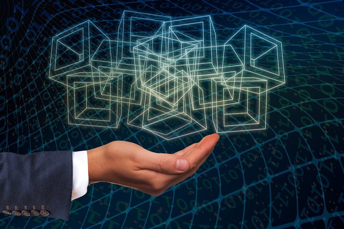 Titel: Dogecoin: Marktchancen und mögliche rechtliche Herausforderungen Einführung: Der Dogecoin (DOGE) hat aufgrund der Unterstützung von Elon Musk und Spekulationen über eine zukünftige Integration als Bezahlwährung in Twitter enorme Aufmerksamkeit erregt. Als führende Meme-Münze auf dem Kryptomarkt genießt Dogecoin weltweit große Unterstützung sowohl von Privatanlegern als auch von institutionellen Investoren. In diesem Artikel betrachten wir den Einfluss von Elon Musk auf den Dogecoin-Kurs sowie rechtliche Herausforderungen, denen die Kryptowährung möglicherweise gegenübersteht. Abhängigkeit vom Dogecoin-Kurs: Der Dogecoin-Kurs ist unbestreitbar stark von den Tweets von Elon Musk abhängig. Mit über 5,8 Millionen Inhabern und Unterstützung von der globalen Krypto-Miner-Community gehört Dogecoin zu …